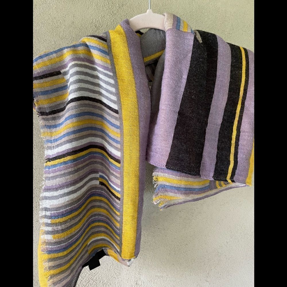 Steve Madden Colorful Striped wrap